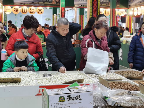 土洋結(jié)合引爆消費(fèi)熱潮，四川年貨購物節(jié)休閑食品銷售迎首輪井噴